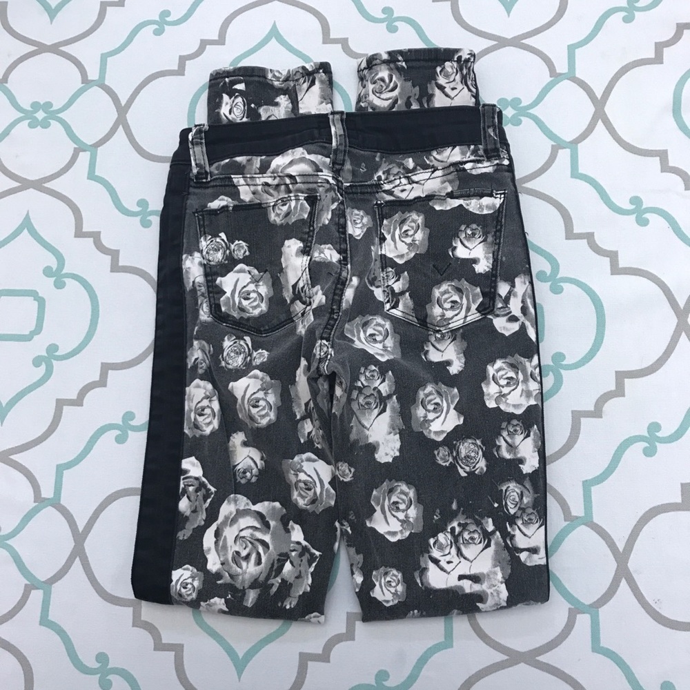 💙👖CUTE! HUDSON FLORAL SKINNY👖💙14 28” VGUC - Picture 2 of 8